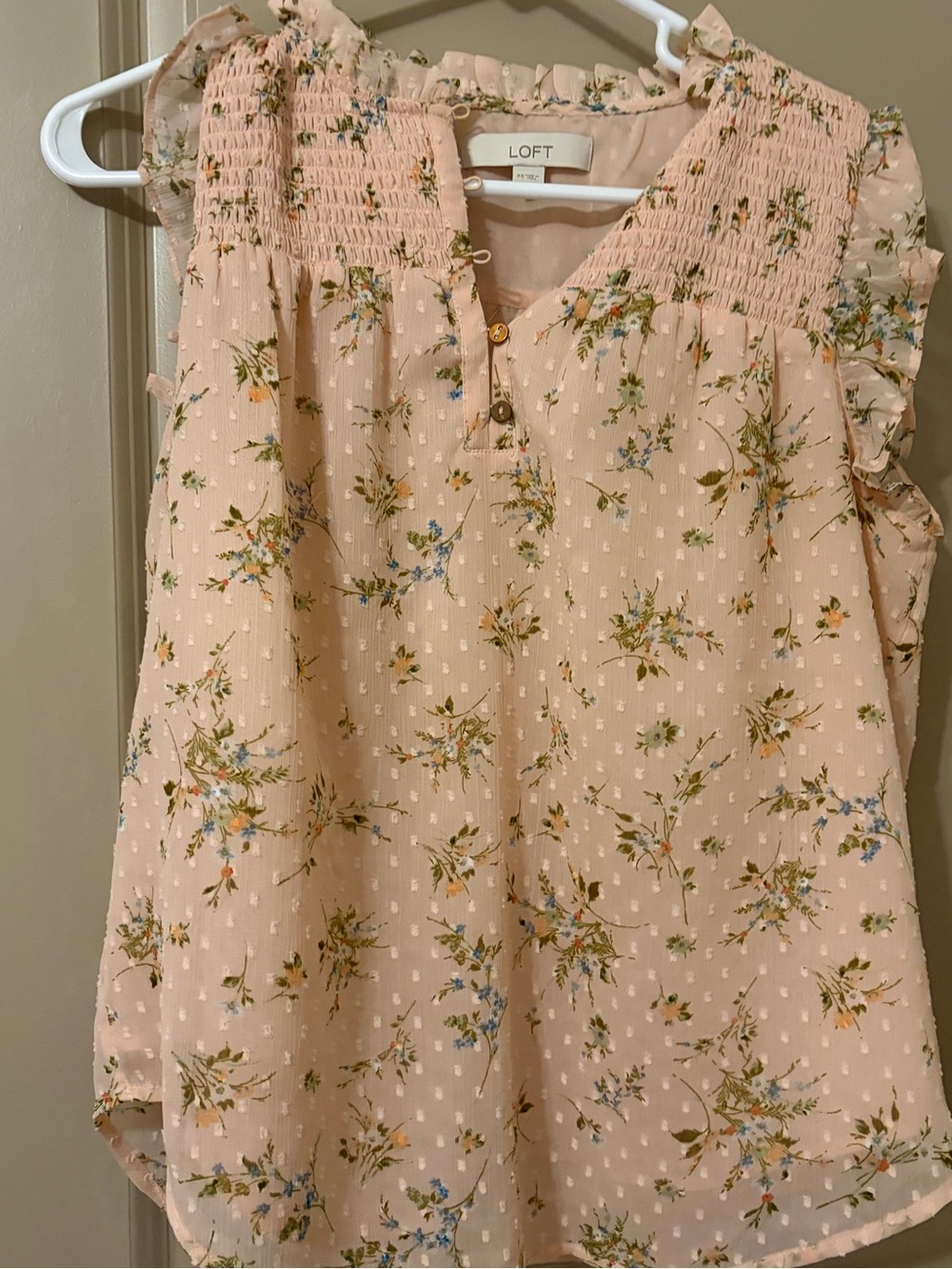LOFT Peach Floral Ruffle Sleeveless Blouse